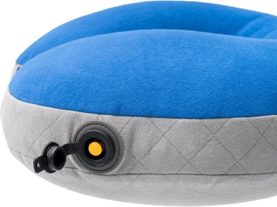 Cocoon True Blue péřový nafukovací podhlavník