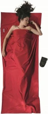 Cocoon spacáková přikrývka cranberry