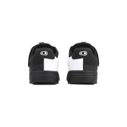 Crankbrothers Stamp Speedlace cyklotretry + sleva 300,- na příslušenství