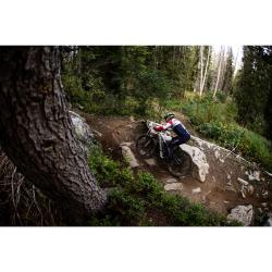 Crankbrothers Stamp Trail BOA Black/Gold + sleva 400,- na příslušenství