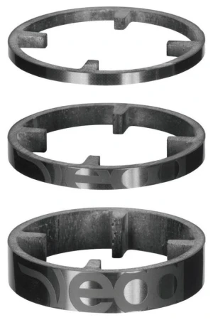 Deda Elementi Deda HSS 1 1/8" Carbon Sada podložky Deda Elementi Deda HSS 1 1/8" Carbon Sada podložky