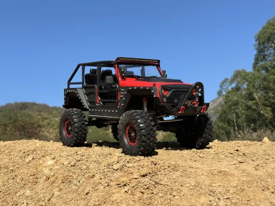 DF Models DF-04S PRO BL 1:10 brushless RC crawler s LED osvětlením, elektrickým navijákem, 2stupňovou převodovkou a uzávěrkami diferenciálů