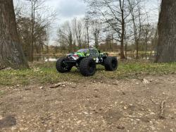 DF models RC auto Z-10 Competition Truck brushed RTR 1:10 XL + sleva 500,- na příslušenství