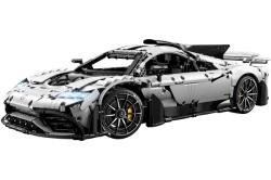 Double Eagle AMG One - stavebnica z kociek