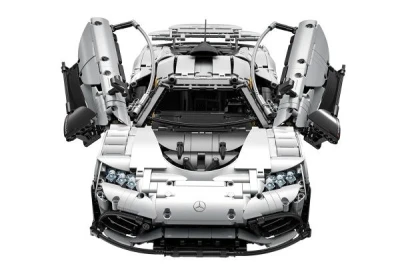 Double Eagle AMG One - stavebnice z kostek