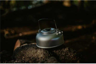 Easy Camp konvice Compact Kettle 0,9l