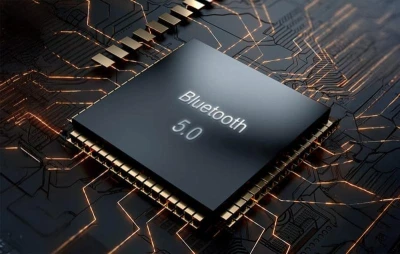 Ejeas Bluetooth sluchátka E1+ pro helmy