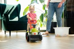 Falk odrážadlo/chodítko traktor s nakladačom 912D Class