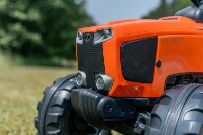 Falk Šlapací traktor 2060AB Kubota M6 s vlečkou