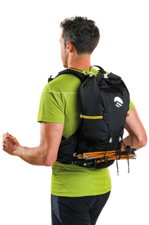 Ferrino X-Dry 15+3 černý nepromokavý běžecký batoh