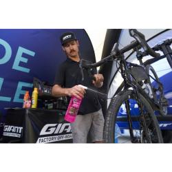 Finish Line Bike Wash 1l rozprašovač