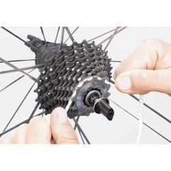 Finish Line Gear Floss [34]dentální nit[34] pro pastorky