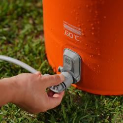 Flextail Malá batériová sprcha s nádržou TINY Shower Bucket