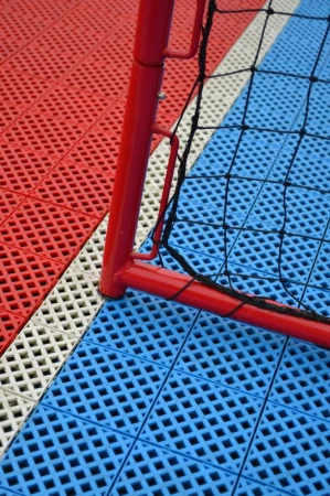 Floorbee Dock skládací florbalová branka se sítí - červená