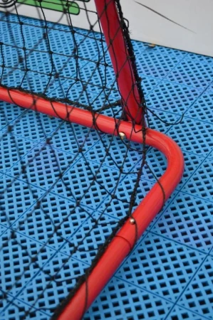 Floorbee Dock skládací florbalová branka se sítí - červená (VÝPRODEJ)