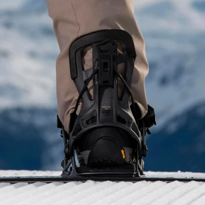 Flow NX2 Carbon black snowboardové vázání (výklopná pata)