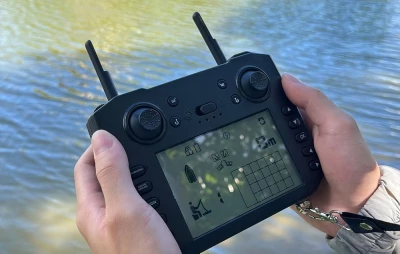 Flytec Návnadová loď V030 s vyhledávačem + baterií