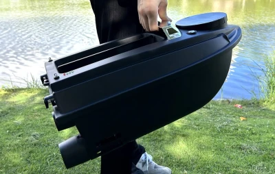 Flytec Návnadová loď V030 s vyhledávačem + baterií