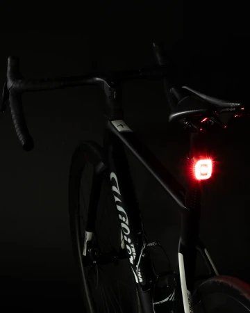 Force Blikačka zadní FLEA 70 LM, 1 LED, USB