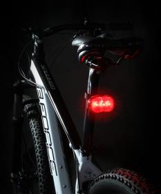 Force Blikačka zadní TRI 3LM 3 LED, baterie