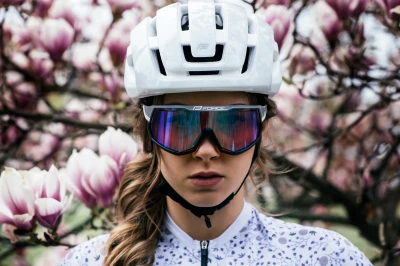 Force ATTIC šedo-černé cyklistické brýle - růžové kontrast.sklo