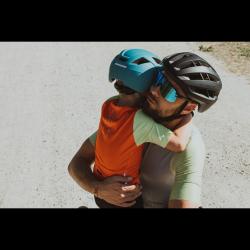 Force EPIC černé,modré fotochromatické sklo - cyklistické brýle