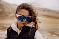 Force GRIP biele cyklistické okuliare - modré revo sklá + šatka Force