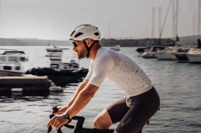 Force STRIVE transparentní, fotochromatické sklo - cyklistické brýle