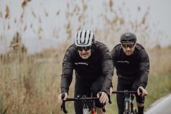 Force WINDPRO černá neprofuk cyklistická bunda