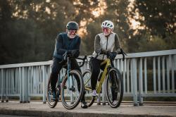 Force ENDLESS béžovo-zelený cyklodres - dlouhý rukáv