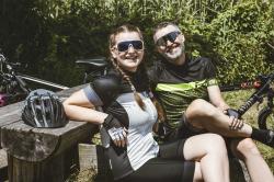 Force SPRAY LADY bílo-černý dámský cyklodres - kr. rukáv