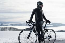 Force EXTREME čierne zimné cyklonohavice bez vložky + šál Kilpi