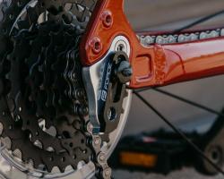 Force Koncovka rámu univerzální, Al, černá