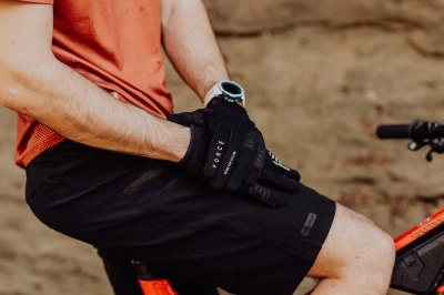 Force MOUNT MTB černé cyklokraťasy bez vložky