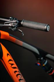 Force Madla BOND jištěná silikonová, černá, balená