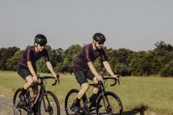 Force PASSION LADY čierne cyklokraťasy so šrákmi a vložkou