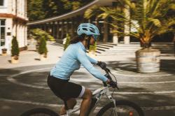 Force DOWNTOWN modro-zelená dámská cyklistická přilba