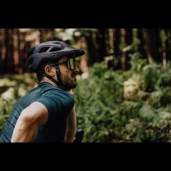 Force IBEX MTB černá cyklistická přilba