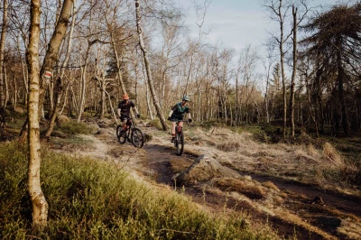 Force IBEX MTB oranžová cyklistická přilba