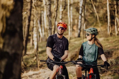 Force IBEX MTB zelená cyklistická přilbaá