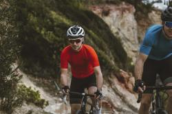 Force LYNX bielo-čierna cyklistická prilba