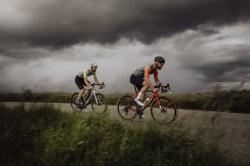 Force NAOS černá cyklistická přilba