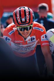 Force NEO MIPS fluo-černá cyklistická přilba + šátek Force