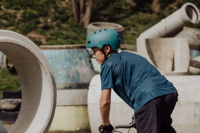 Force RIDEZ BMX petrolejová matná přilba