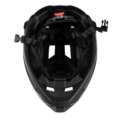 Force VENOM černá downhill přilba