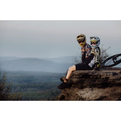 Force Přilba VENOM downhill, hnědá