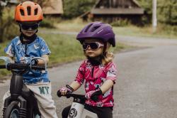 Force ZEBU s blikačkou fialová detská cyklistická prilba