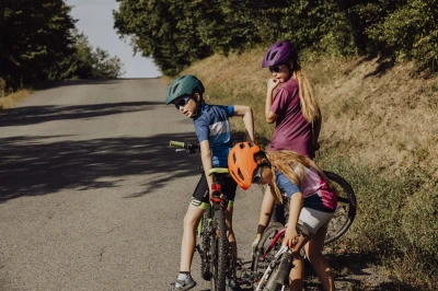 Force ZEBU s blikačkou petrolejová dětská cyklistická přilba