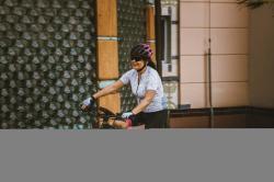 Force PURE černý dámský cyklistický dres + Force STRIPE LADY černo-růžové cyklokalhoty