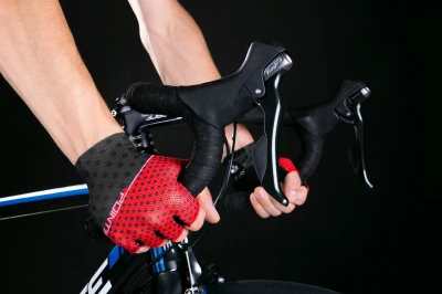 Force POINTS červeno-černé cyklorukavice bez zapínání